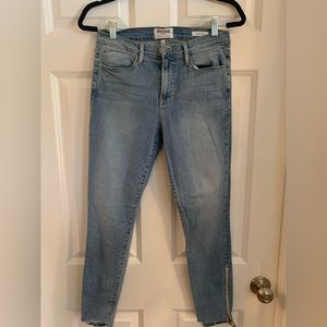 Frame High-rise Light Wash skinny jeans